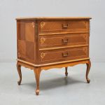1358 1342 CHEST OF DRAWERS